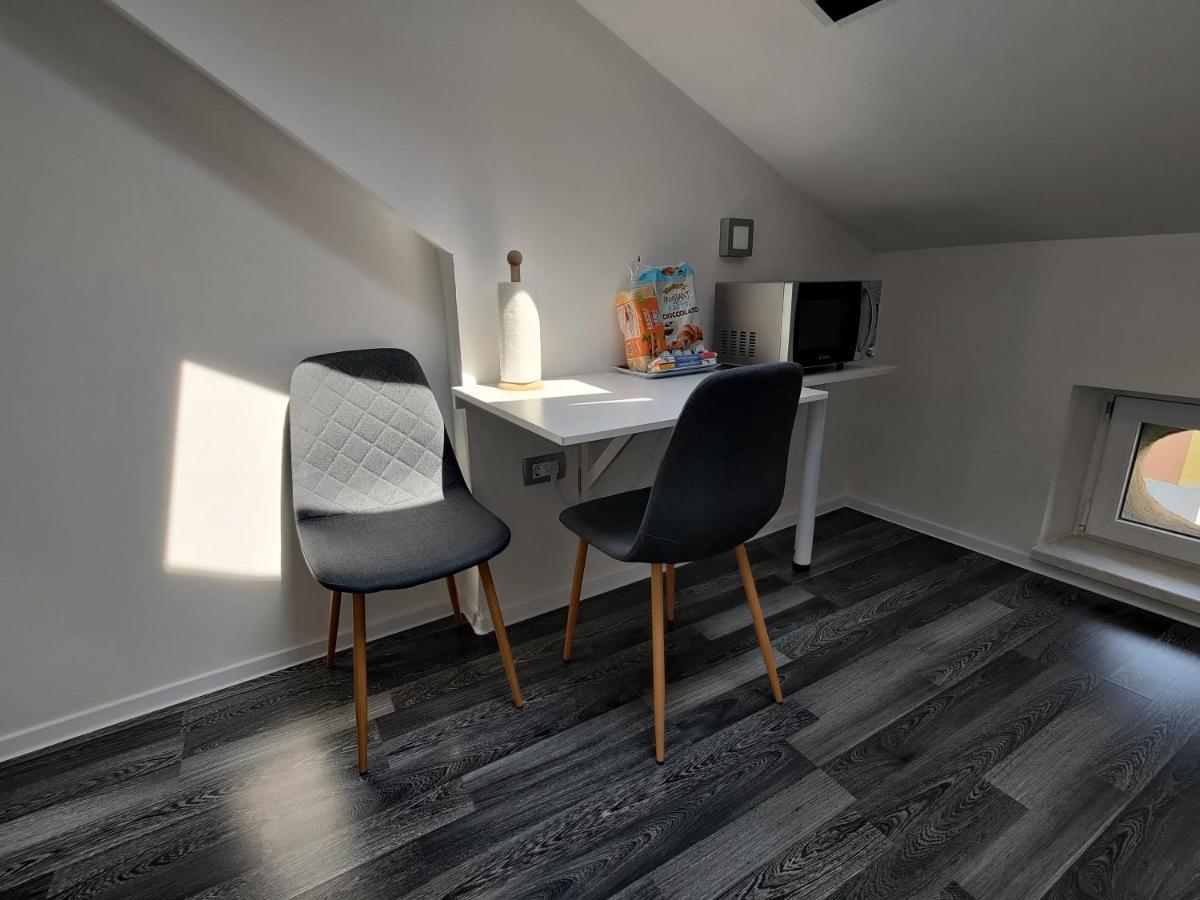 Apartment Juliet Изола Екстериор снимка